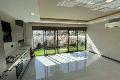 Lägenhet i Muratpasa, Antalya, Turkiet Nr. 101964 - 9