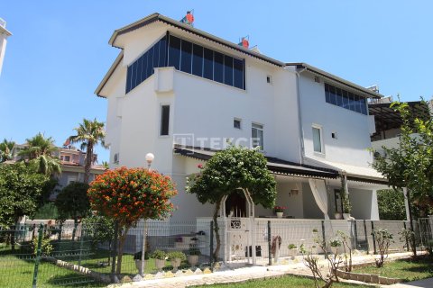 5+2 Villa  i Serik, Antalya, Tyrkia Nr. 228450