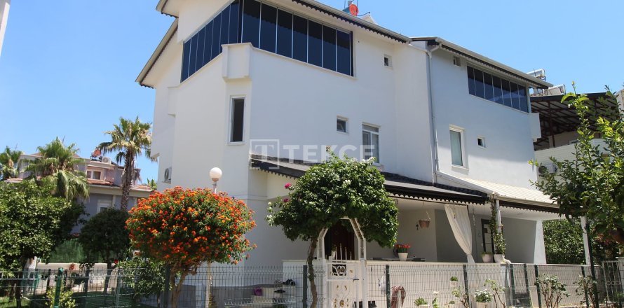 5+2 Villa  in Serik, Antalya, Turkey No. 228450
