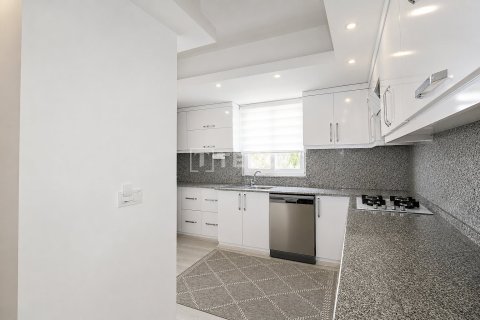 Villa for sale  in Serik, Antalya, Turkey, 5 bedrooms, 171m2, No. 228450 – photo 17
