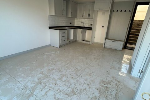 1+1 Lägenhet  i Alanya, Antalya, Turkiet Nr. 215291 - 2