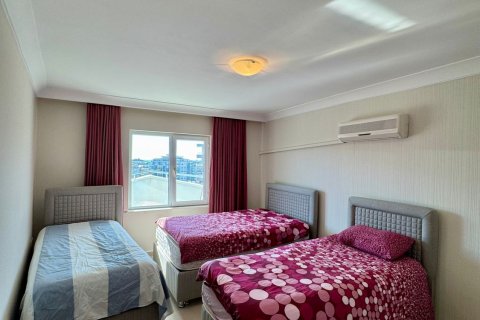 2+1 Lägenhet  i Mahmutlar, Antalya, Turkiet Nr. 217563 - 8