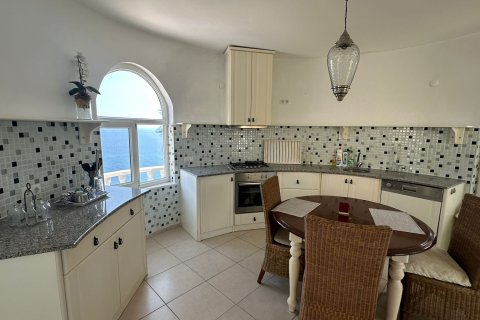 Продажа виллы  в Газипаше, Анталье, Турция 4+1, 400.0м2, №213788 – фото 10