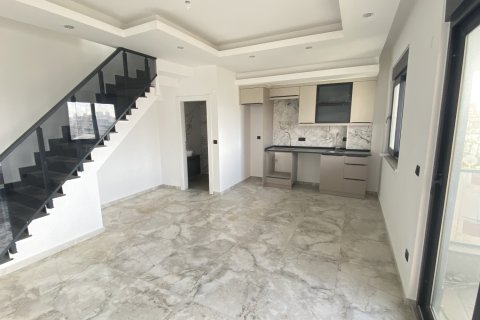 2+1 Leilighet  i Alanya, Antalya, Tyrkia Nr. 222333