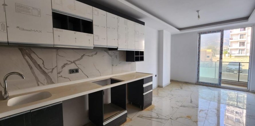 Lejlighed i Mahmutlar, Antalya, Tyrkiet Nr. 228039
