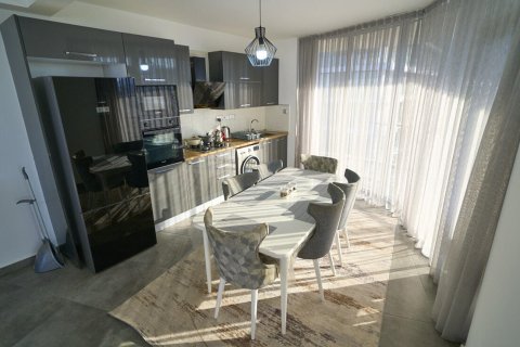 3+1 Apartment  in Girne, Northern Cyprus No. 214661