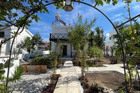 3+1 Villa  in Esentepe, Girne, Northern Cyprus No. 214664
