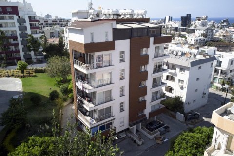 2+1 Apartment in Girne, Northern Cyprus No. 214479