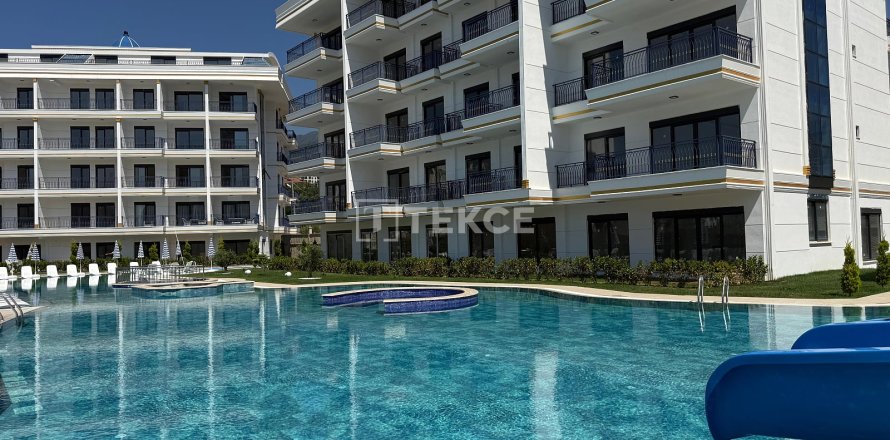 آپارتمان در Alanya ، ترکیه 3 خوابه ، 159 متر مربع. شماره 215628