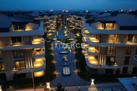 3+1 Leilighet  i Istanbul, Tyrkia Nr. 215688 - 8