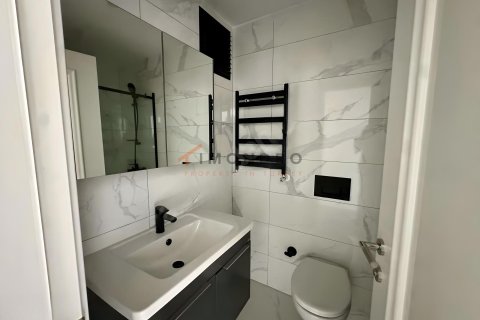 5+1 Wohnung  in Üsküdar, Istanbul, Türkei Nr. 237478 - 15
