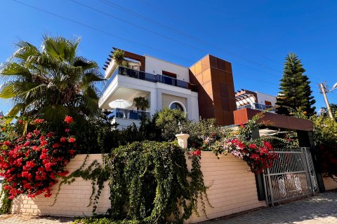 3+1 Villa  in Konakli, Antalya, Turkey No. 217307