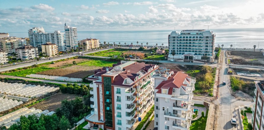 1+1 Apartment  in Kestel, Antalya, Turkey No. 110408