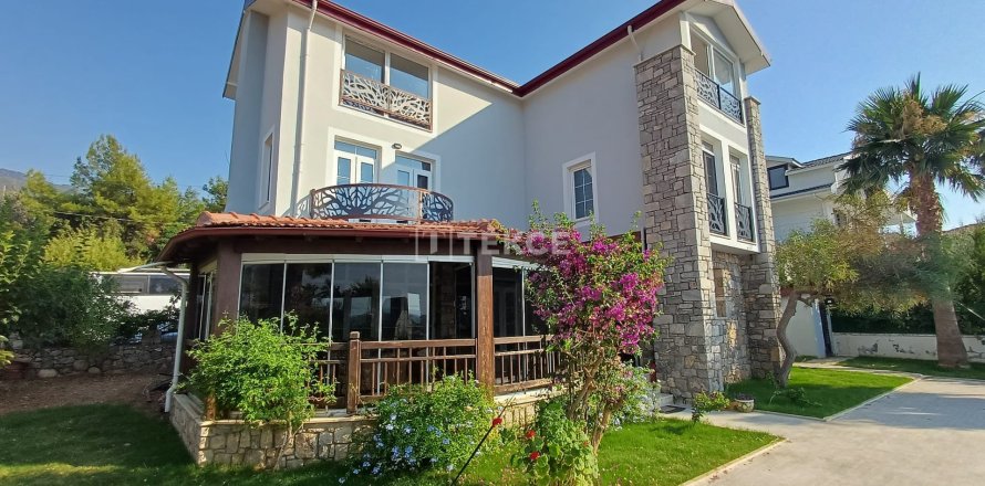 6+1 Villa i Fethiye, Mugla, Tyrkiet Nr. 228948
