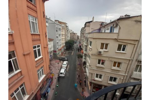 آپارتمان در Beyoglu، Istanbul ، ترکیه 4 خوابه ، 130 متر مربع. شماره 225205 - 2