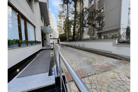 3+1 Leilighet i Kadikoy, Istanbul, Tyrkia Nr. 225201 - 14