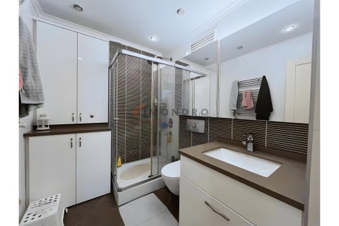 3+1 Leilighet i Kadikoy, Istanbul, Tyrkia Nr. 225201 - 11