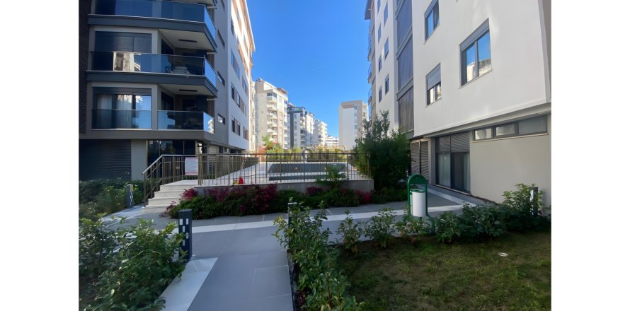 Квартира 2+1 в Коньяалты, Анталья, Турция №213015