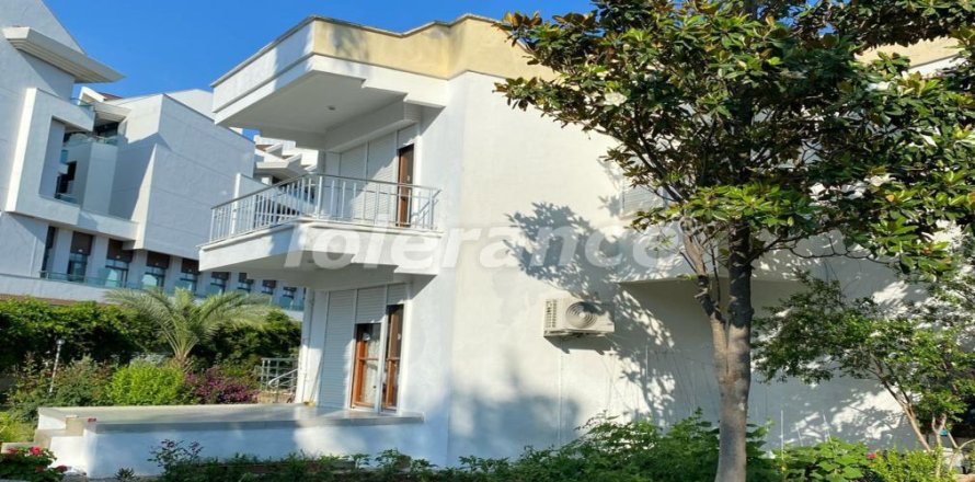 3+1 Villa  in Belek, Antalya, Turkey No. 237649