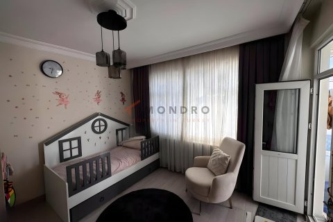 2+1 Leilighet  i Fatih, Istanbul, Tyrkia Nr. 237640 - 6