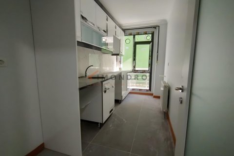 آپارتمان در Kâğıthane، Istanbul ، ترکیه 2 خوابه ، 77 متر مربع. شماره 228794 - 10