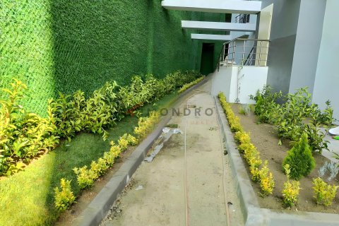 آپارتمان در Kâğıthane، Istanbul ، ترکیه 2 خوابه ، 77 متر مربع. شماره 228794 - 16
