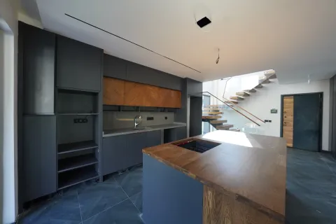 Apartment for sale  in Turkey, 4 bedrooms, 220m2, No. 224095 – photo 14