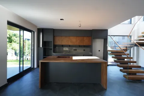 Apartment for sale  in Turkey, 4 bedrooms, 220m2, No. 224095 – photo 11