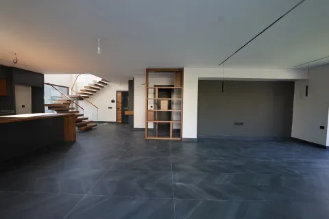 Apartment for sale  in Turkey, 4 bedrooms, 220m2, No. 224095 – photo 5