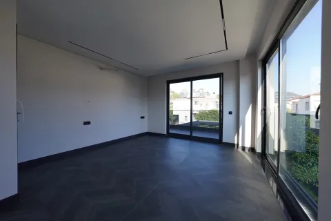 Apartment for sale  in Turkey, 4 bedrooms, 220m2, No. 224096 – photo 10