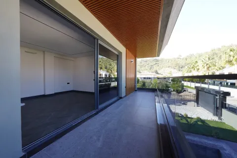 Apartment for sale  in Turkey, 4 bedrooms, 220m2, No. 224096 – photo 14