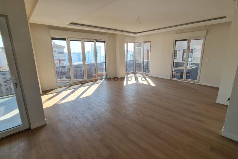 6+1 Lejlighed i Kadikoy, Istanbul, Tyrkiet Nr. 212806 - 3