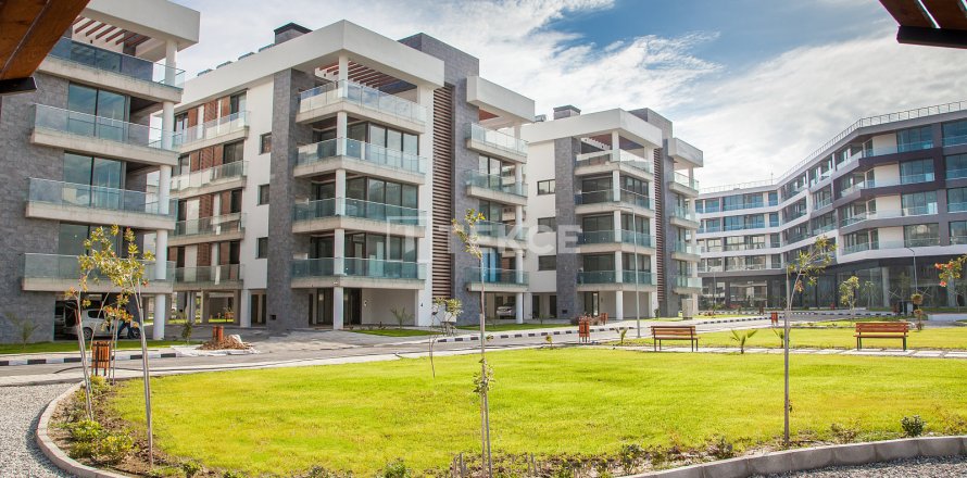 2+1 Lägenhet  i Lefkosha,  Nr. 212802