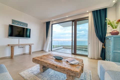 Продажа квартиры  в Гюзельюрте, Северный Кипр 3+1, 164м2, №100861 – фото 17