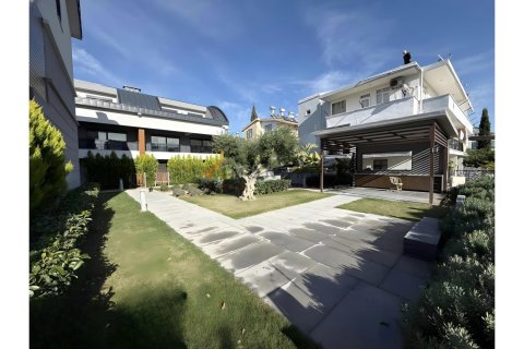 1+1 Apartment  in Manavgat, Antalya, Turkey No. 228310