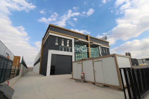 ملک تجاری در Akyurt ، ترکیه 1700 متر مربع. شماره 212454 - 2