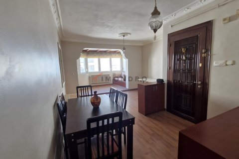 Квартира  1+2 в Шишли, Стамбул, Турция №232398