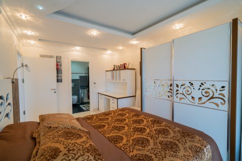 2+1 Wohnung  in Mahmutlar, Antalya, Türkei Nr. 232392 - 9