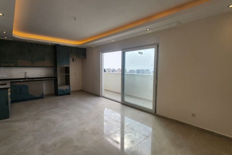 2+1 Penthäuser  in Mahmutlar, Antalya, Türkei Nr. 213148