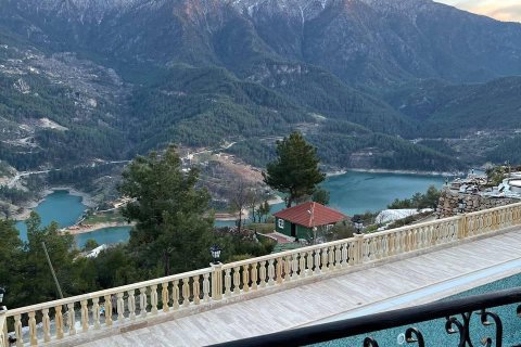 5+2 Villa i Kestel, Bursa, Turkiet Nr. 217439 - 14