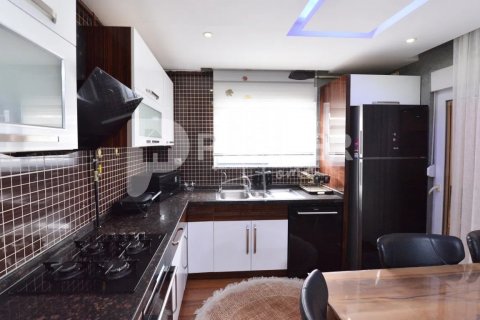 آپارتمان در Konyaalti،  Antalya ، ترکیه 220 متر مربع.  شماره 92441