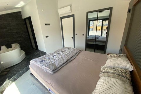 ویلا در  Avsallar ، ترکیه 226 متر مربع.  شماره 221561 - 11