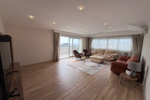 Apartment for sale in Mahmutlar, Antalya, Turkey, 4 bedrooms, 230m2, No. 223198 – photo 2