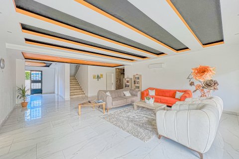 1+1 Wohnung in Mahmutlar, Antalya, Türkei Nr. 237553 - 3