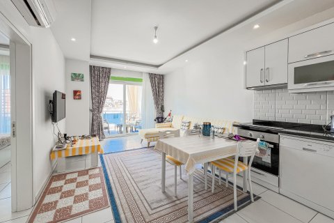 1+1 Apartment  in Mahmutlar, Antalya, Turkey No. 237553