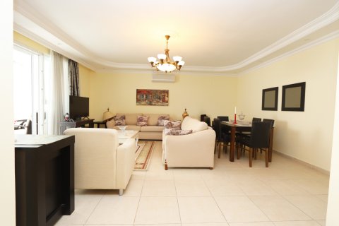 2+1 Apartment  in Cikcilli, Antalya, Turkey No. 237554