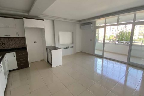 1+1 Wohnung in Mersin, Türkei Nr. 132823 - 3