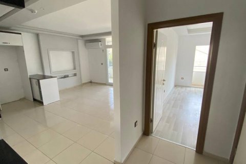 1+1 Wohnung in Mersin, Türkei Nr. 132823 - 2