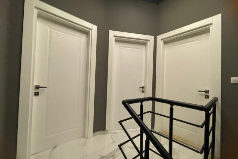 پنت هاس در Demirtas،  Alanya ، ترکیه 2 خوابه ، 100 متر مربع.  شماره 123074 - 14