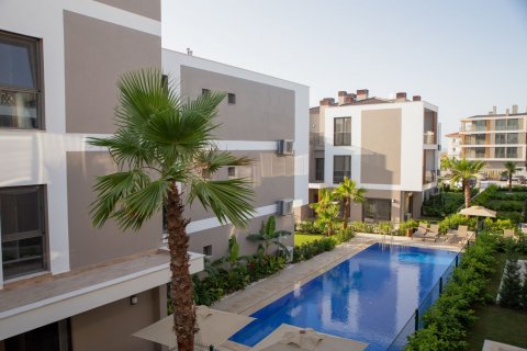 Продажа квартиры  в Измире, Турция 2+1, 70м2, №116418 – фото 3
